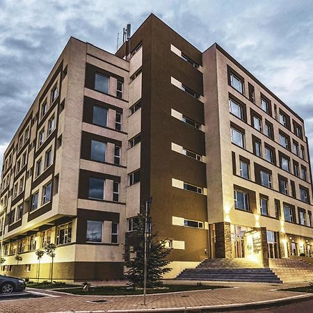 Fiald Hotel & Spa Bacău Exteriör bild