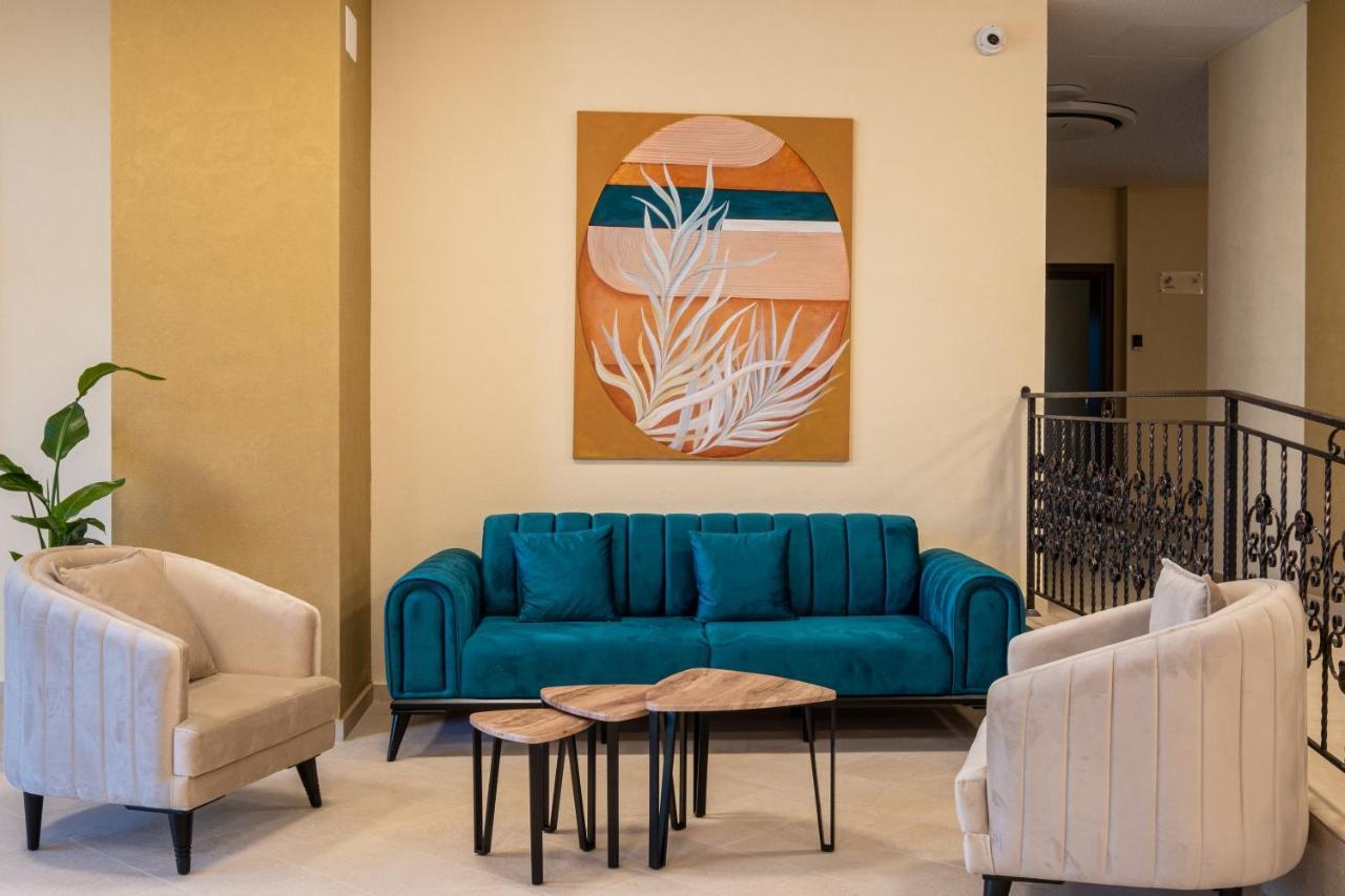Fiald Hotel & Spa Bacău Exteriör bild